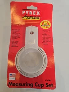 Vintage 1999 PYREX Accessories MEASURING CUP Set NEW - Picture 1 of 4