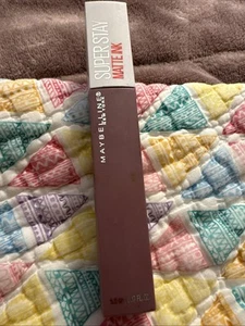 Maybelline Super Stay Matte Ink Liquid Lipstick Makeup 95 Visionary Purple - Bild 1 von 2