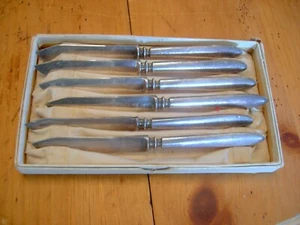 Vintage 1847 ROGERS BROS. SILVERPLATE Silver Plate FRUIT KNIVES Original Box - Picture 1 of 3