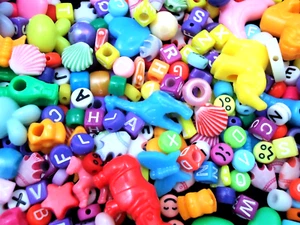 Cuentas Plástico Divertido Multi-Mezcla 25g Hágalo Usted Mismo Joyería Pulseras Collares - Imagen 1 de 2