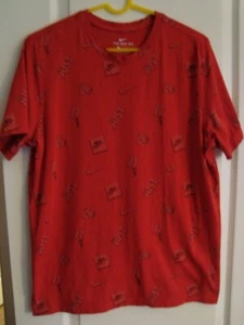 The Nike Tee Graphic Logo Shirt Size Large - Picture 1 of 3