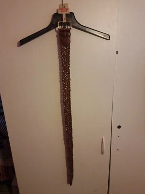Cinturón ancho marrón pequeño Mossimo para mujer con aspecto tejido trenzado dorado [nuevo con etiquetas] Foto 1 de 4
