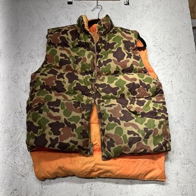 Vintage Sportsman’s Choice size Small Camo/Orange Puffer Reversible Hunting Vest - Image 1 of 4
