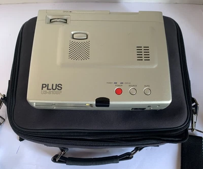 PLUS U3-810SF DLP ULTRA PORTABLE PROJECTOR - Image 1 of 2