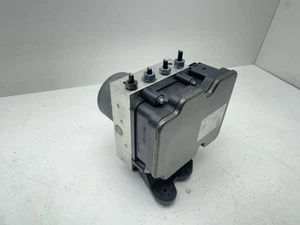 Unidad de módulo de control de bomba de freno antibloqueo ABS Audi A4 17-19 8W0907379K OEM - Imagen 1 de 4