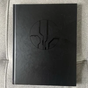 Halo Mythos A Guide to the Story of Halo Hardcover 1. Druck - kein Ärmel - Bild 1 von 6