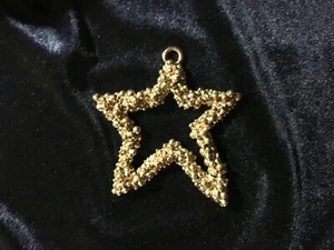 Silver Tone 3-D Star Shaped Pendant Covered in Clusters of Beads~ 3"x3" Vintage - Picture 1 of 3