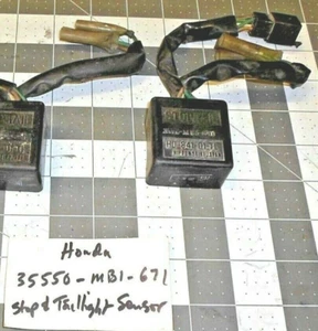 HONDA CB650SC 35550-MB1-671 TAILLIGHT SENSOR USED 1 QUANTITY OEM FREE SHIPPING - Picture 1 of 2