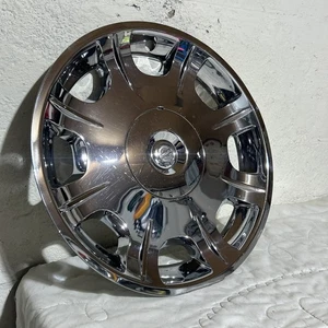 2005-2006 Chrysler 300 17” OEM Chrome Wheel Skin Cover Hub Cap 04782490AA - Picture 1 of 11