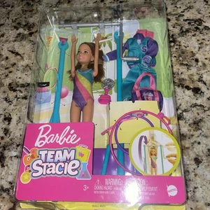 Barbie Team Stacie Gymnastik 2022 - Bild 1 von 2