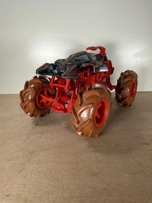 Hot Wheels Scorpedo Mud Version 1/24 Scale Monster Truck - image 1 of 4