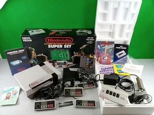 NES Nintendo Entertainment System Super Set European Version PAL + OVP Sehr Gut - Bild 1 von 24
