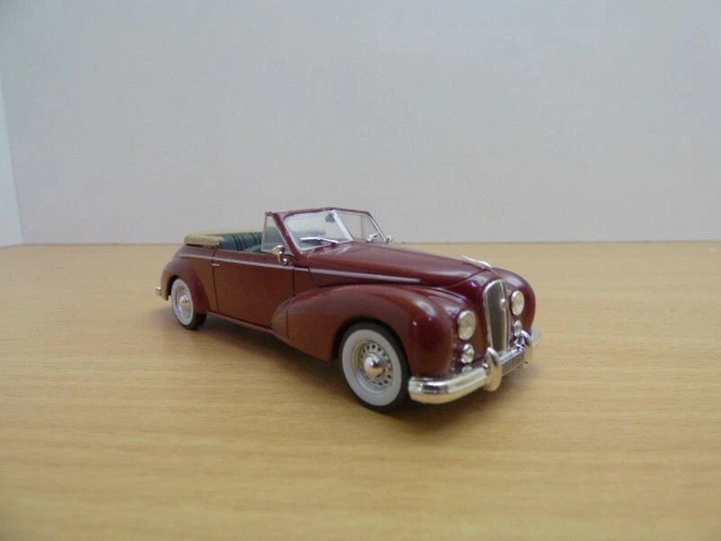 HOTCHKISS ANTHEOR cabriolet burdeos 1/43 Foto 1 de 1
