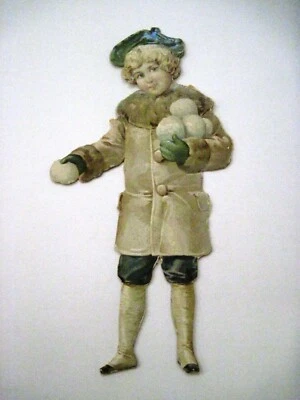 Divertido troquelado victoriano de niño sosteniendo bolas de nieve listas para lanzar * Foto 1 de 2