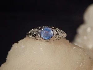 Dainty .78 CT. Round Cornflower Blue Sapphire Sterling Silver Filigree Ring - Picture 1 of 6