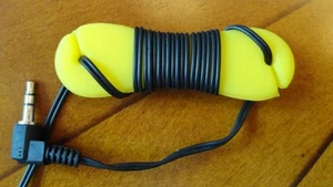 YELLOW Cord Management ear bud Earphone Headphone for Apple ipod iphone ipad - Picture 1 of 1