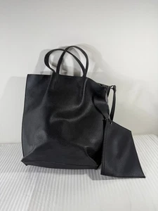 Bolso de Mano Grande de Cuero Sintético Guijarro Negro con Cremallera a Juego - Imagen 1 de 9