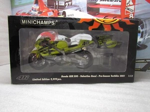 MINICHAMPS - 2001 GP TEST - HONDA NSR500 - VALENTINO ROSSI - MODELL IM MASSSTAB 1:12 - Bild 1 von 5