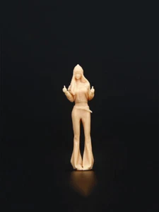 1/43 1/64 Super awesome Spice Girl Miniature Model Scene Prop Character Toy - Picture 1 of 2