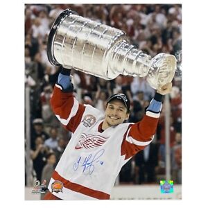 SERGEI FEDOROV Signed Detroit Red Wings 16 X 20 Photo (Exact Photo) - 79137 A