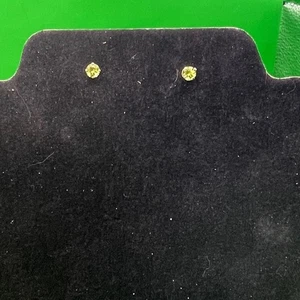 Orecchini a perno peridoto Estate oro 14 carati Messico marcati verde chiaro gioielli raffinati - Foto 1 di 9
