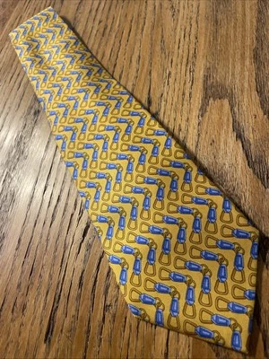 RECIENTE Corbata de Diseñador Gucci Geométrica Satén Seda Eslabones Hecha en Italia Foto 1 de 4