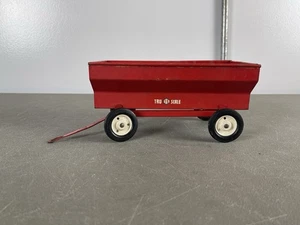 vintage Tru Scale Red Model Wagon Flare Box 1/16 Farm Toy made in USA - Picture 1 of 8