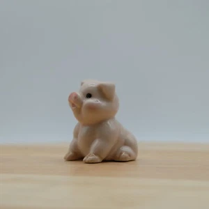 Siting Pig Animals Ceramic Figurine Farmyard Miniature Collection Decor - Picture 1 of 8