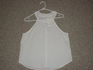 Francesca's Harper Heritage White Eyelet Sleeveless Tank Top Size Small NWT - Picture 1 of 8