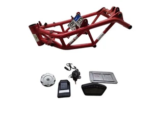 RAHMEN MIT KENNZEICHEN UND DOKUMENTEN MIT SCHLÜSSELSATZ KOMPLETT DUCATI HYPERMOTARD 939 2016 - Bild 1 von 20