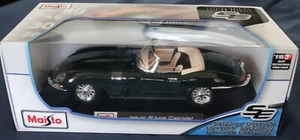 Maisto 1:18 Die-Cast Special Edition Green Jaguar E-type Cabriolet - New in box - Picture 1 of 5