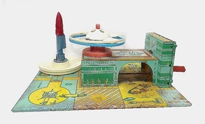 1950S LOUIS MARX CO. SPACE STATION - AS-FOUND - MISSING PARTS - MECHANICALLY VG - Picture 1 of 4