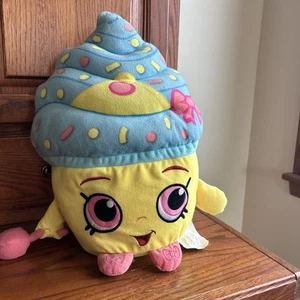 Shopkins Cupcake Queen blau rosa Streusel 16 Zoll großes Plüschtier mit Zauberstab - Bild 1 von 4