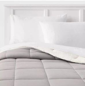 Room Essentials Twin or Twin XL Gray Quilted Faux Shearling Microfiber Comforter - Picture 1 of 3