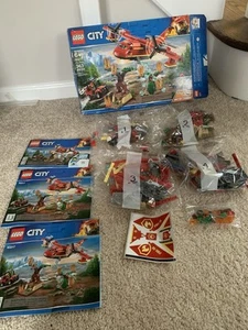 Lego 60217 Sacchetti Aereo del Fuoco 1-4 SIGILLATI + adesivi e borsa accesso libri incompleti? - Foto 1 di 9