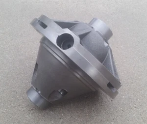 GM Corporate 10.5" 14-Bolt Posi Unit - 30 Spline - Limited Slip - Rearend - NEW - Picture 1 of 3