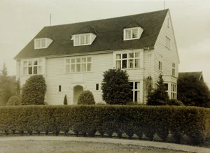University Oregon Alpha Xi Delta Sorority House Photos Pledge Class Names 1941 - Picture 1 of 6