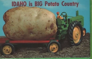 Vintage Exaggeration Tall Tale Postcard Idaho ID Is Big Potato Country Tractor  - Bild 1 von 4