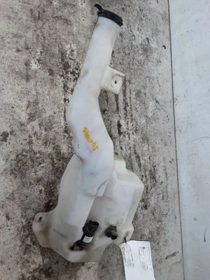 Depósito de lavado estilo clásico para camioneta Sierra 1500 15-19 3299286 Foto 1 de 4