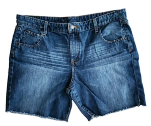Mossimo Cutoff Denim Shorts Women's 16 Cotton Jean - Picture 1 of 7
