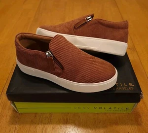 Volatile Deckers Corduroy Shoes Womens Size 6 Tan Brown Flats NEW - Picture 1 of 20