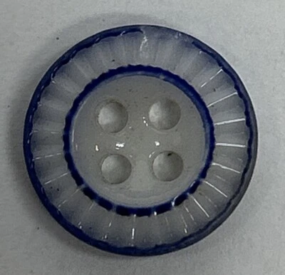 Antigua plantilla de corteza de pastel de China botón azul y blanco Foto 1 de 4