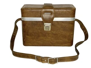 Custodia rigida porta macchina fotografica vintage ecopelle marrone con tracolla Italia - Foto 1 di 24