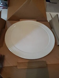 The Pampered Chef Stoneware Round Platter New Traditions Collection 1318 - Picture 1 of 5