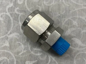 PARKER 8MSC2N-316 SS Two Ferrule Compression Fitting 1/2" Tube O.D. to 1/8" NPT - Picture 1 of 7