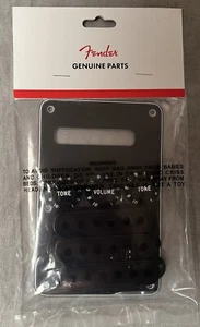 Fender 0991363000 Accessory Kit, Stratocaster® Black - Picture 1 of 2