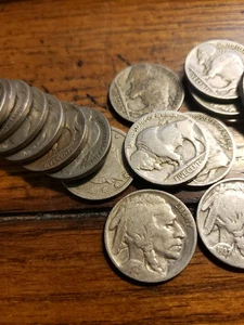 Bel rotolo datato di nichel di bufalo e nichel liberty - Foto 1 di 3