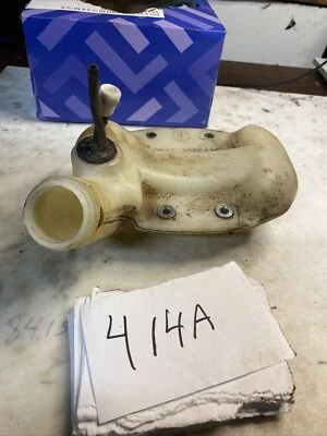 Echo Srm266T Recortadora Tanque de combustible P021013641    OEM Original Foto 1 de 4