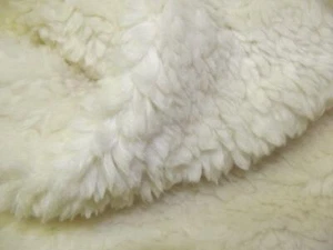 Super Luxury Faux Fur Fabric Material - CREAM SHERPA - Picture 1 of 1