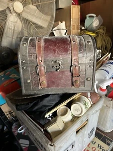 Old Treasure Chest - Picture 1 of 2